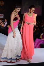 Model walks for Riddhi-Siddhi at The Style Walk at LFW 2013 Day 6 in Grand Haytt, Mumbai on 28th Aug 2013 (546).JPG